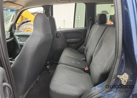 2004 Jeep Liberty Sport z USA, uszkodzony, nr VIN 1J4GL48K14W139800